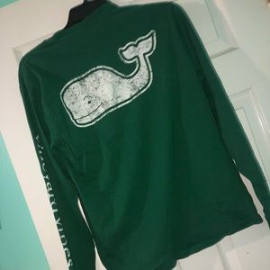 Men’s Vinyard Vines tee